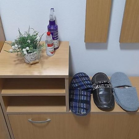 Cozy And Sunny Apartment Near The Airport Szarajevó Kültér fotó